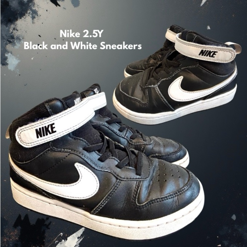 Kid’s Nike Court - Black and White Sneakers